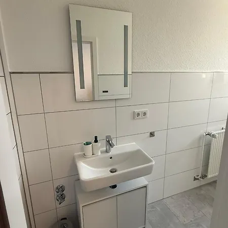 Modernes 2 In Mit Einfachem 24h Self-check-in アパート バート・クロイツナハ